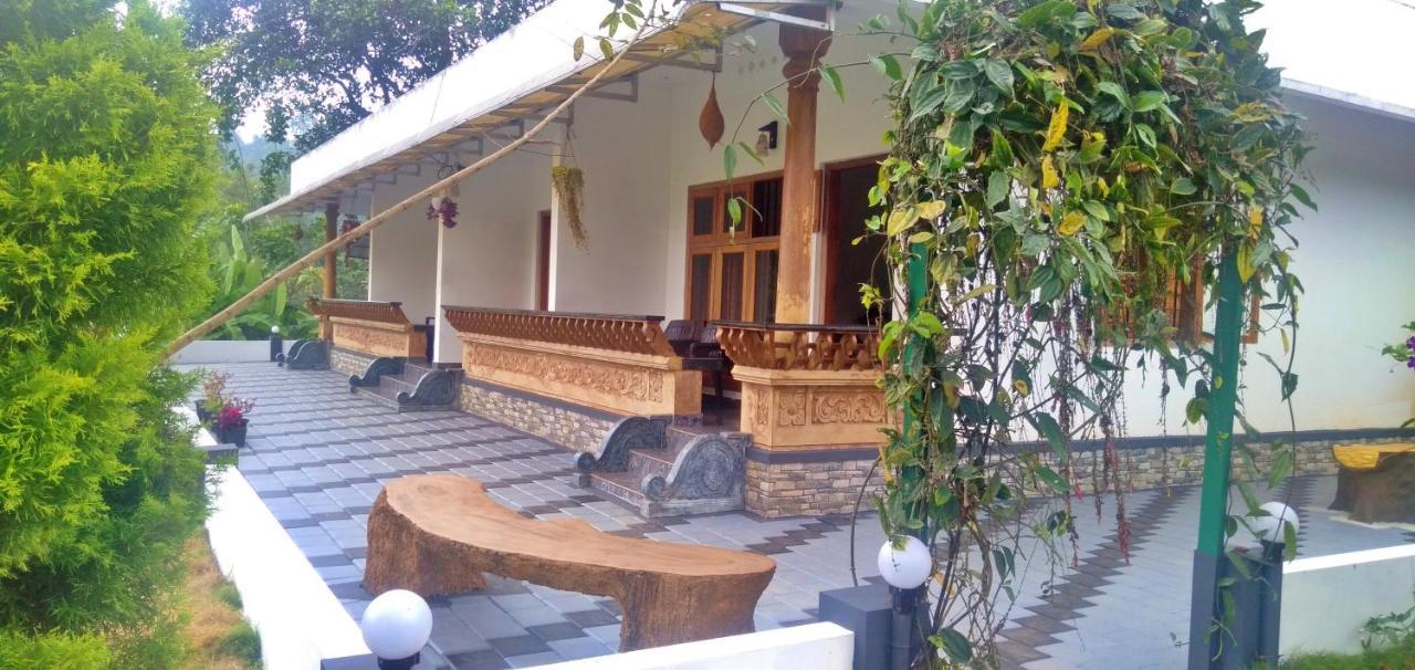 Wild Mist Homestay Munnar Exterior photo
